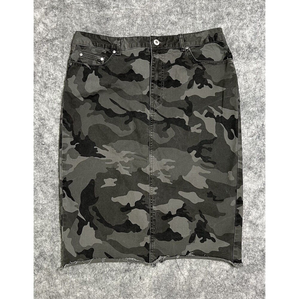 Indigo Thread Co. Camo Pencil Skirt Women's 12 Green Multi Split Stretch Cotton